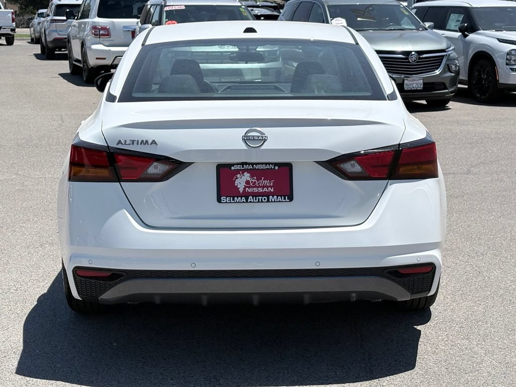 New 2026 Nissan Altima 2.5 SV FWD image 5
