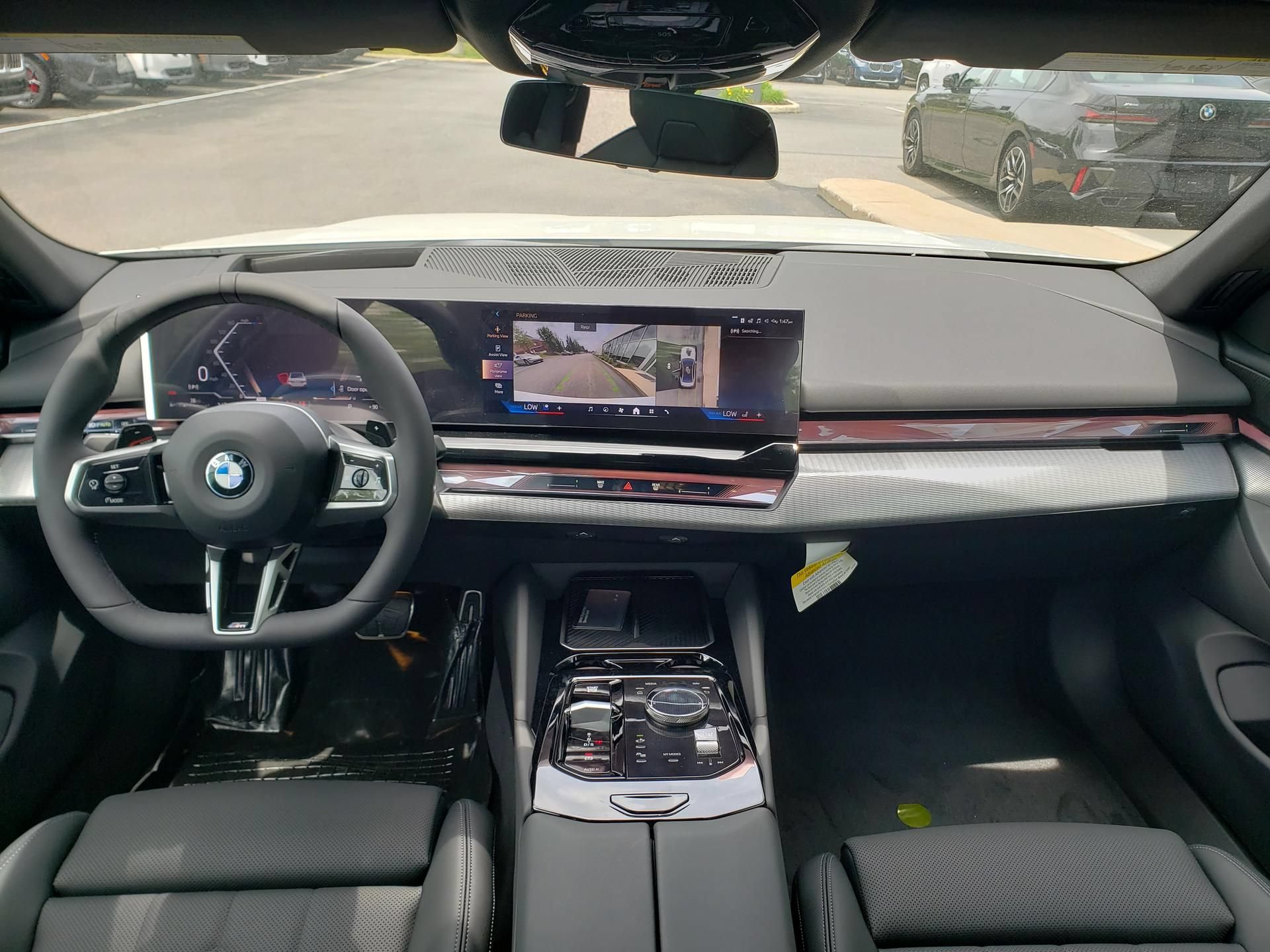 New 2027 BMW 530i xDrive w/ M Sport Package AWD/4WD image 13