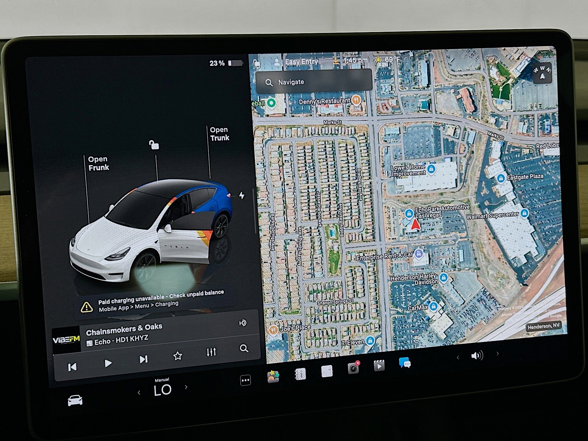 Used 2024 Tesla Model Y Long Range AWD/4WD image 19