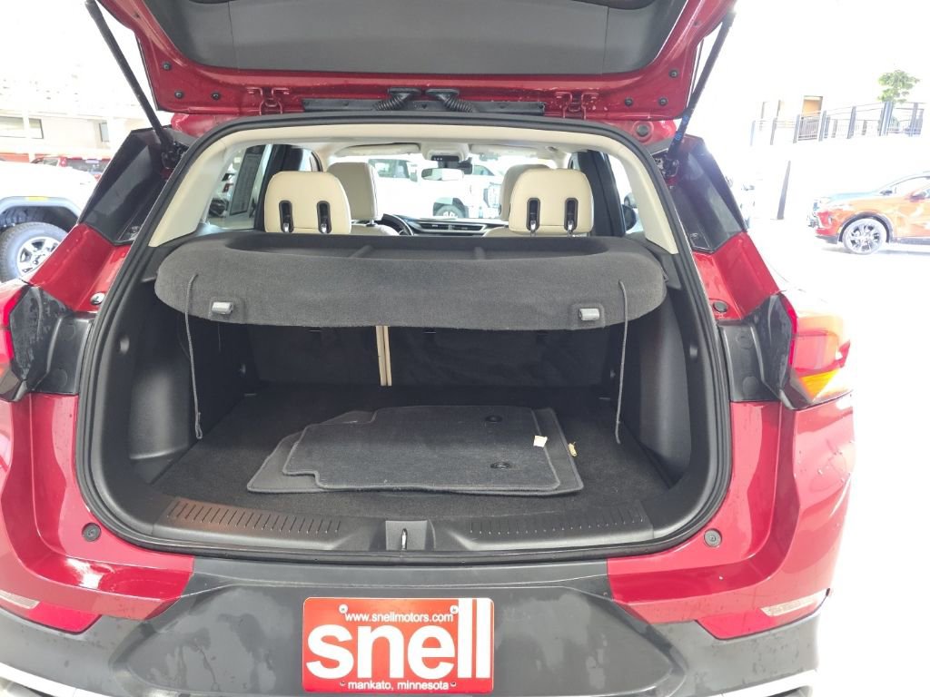 Used 2020 Buick Encore GX Preferred w/ Cold Weather Comfort Package image 5