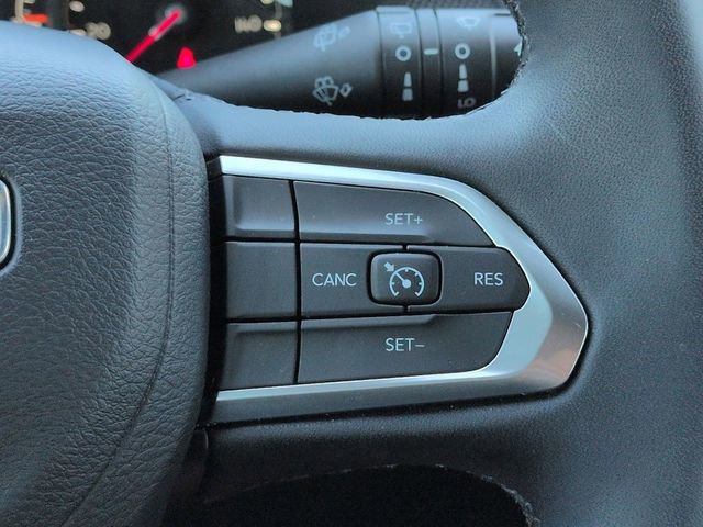 Used 2024 Jeep Compass Latitude w/ Altitude Special Edition image 24