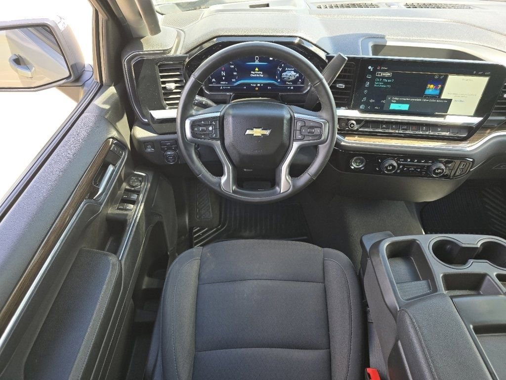 Used 2023 Chevrolet Silverado 1500 LT AWD/4WD image 31