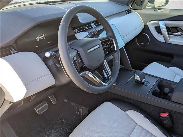 Certified 2026 Land Rover Discovery Sport Landmark AWD/4WD image 3