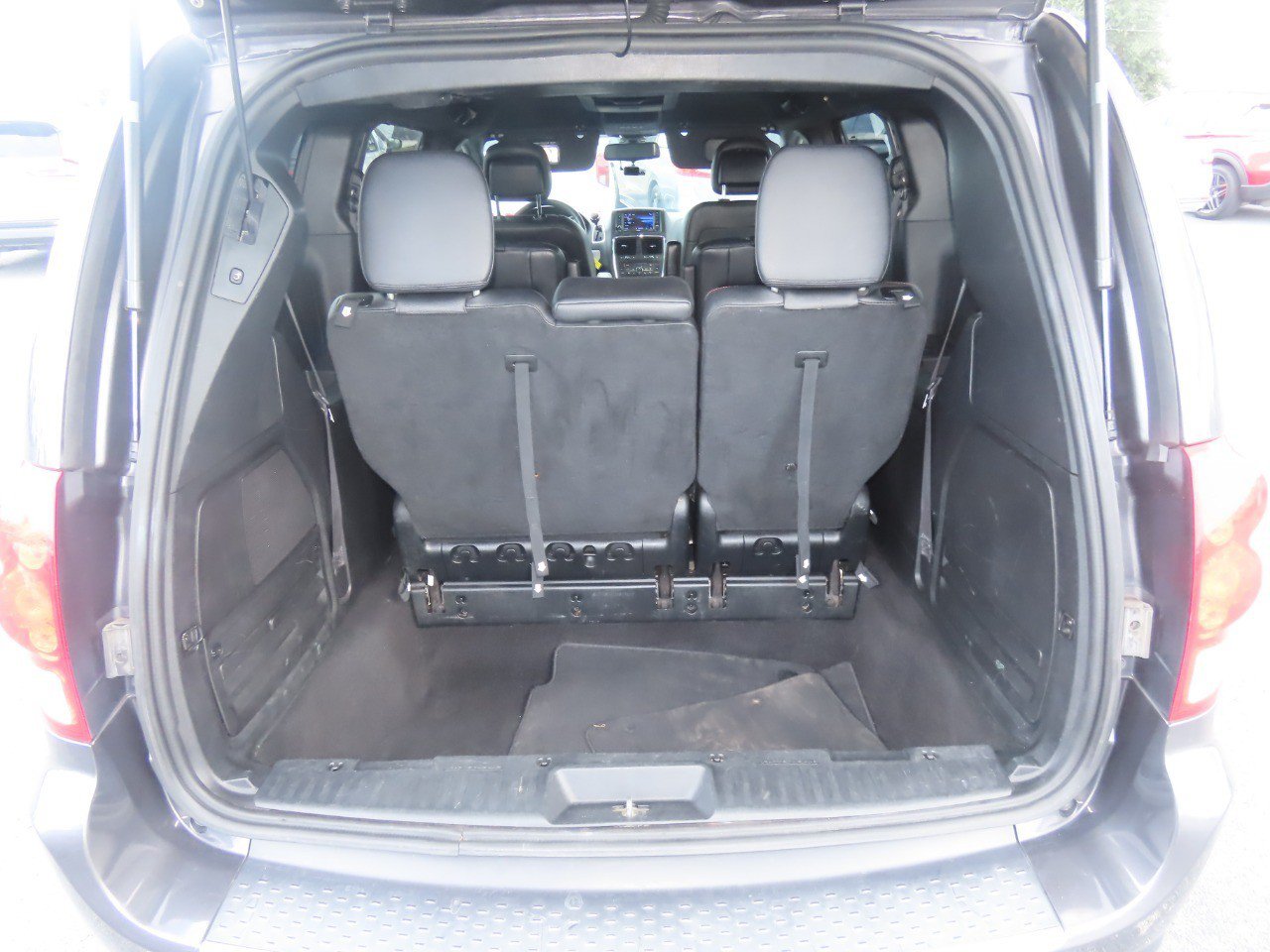 Used 2019 Dodge Grand Caravan GT FWD image 13