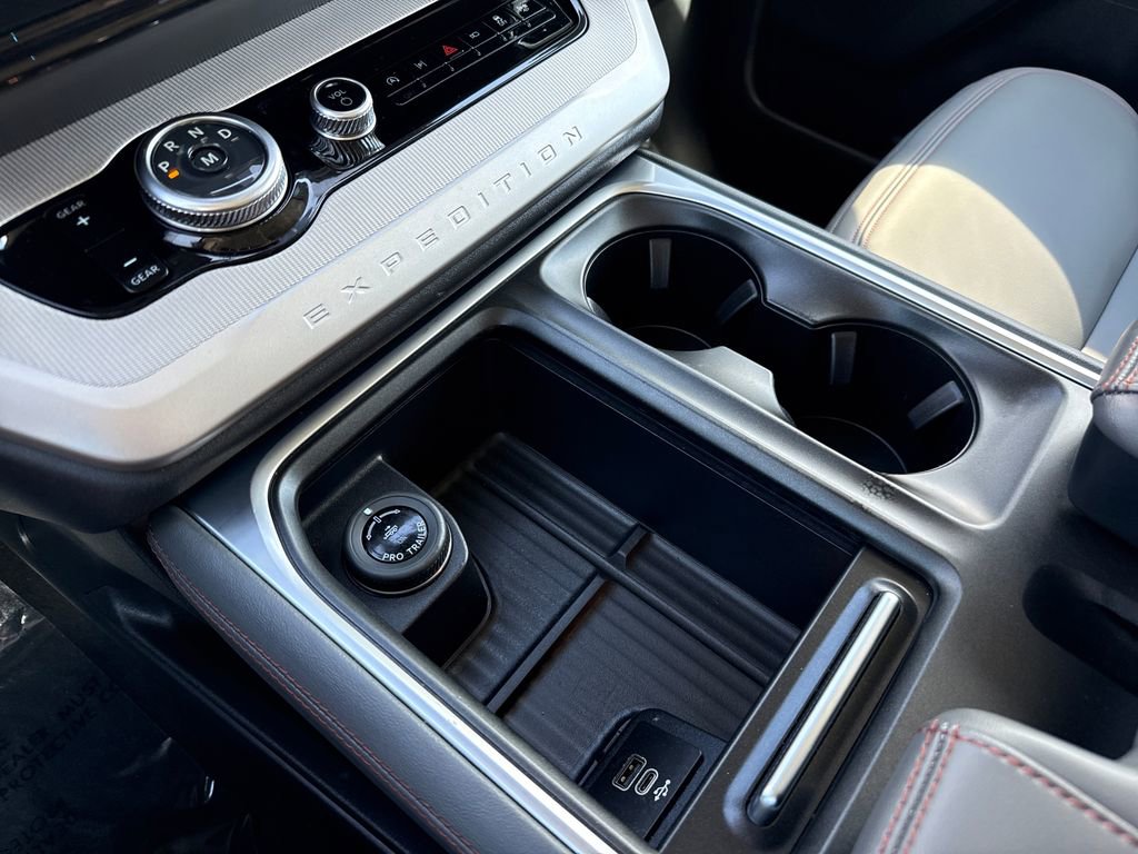 Certified 2025 Ford Expedition Max Active image 22