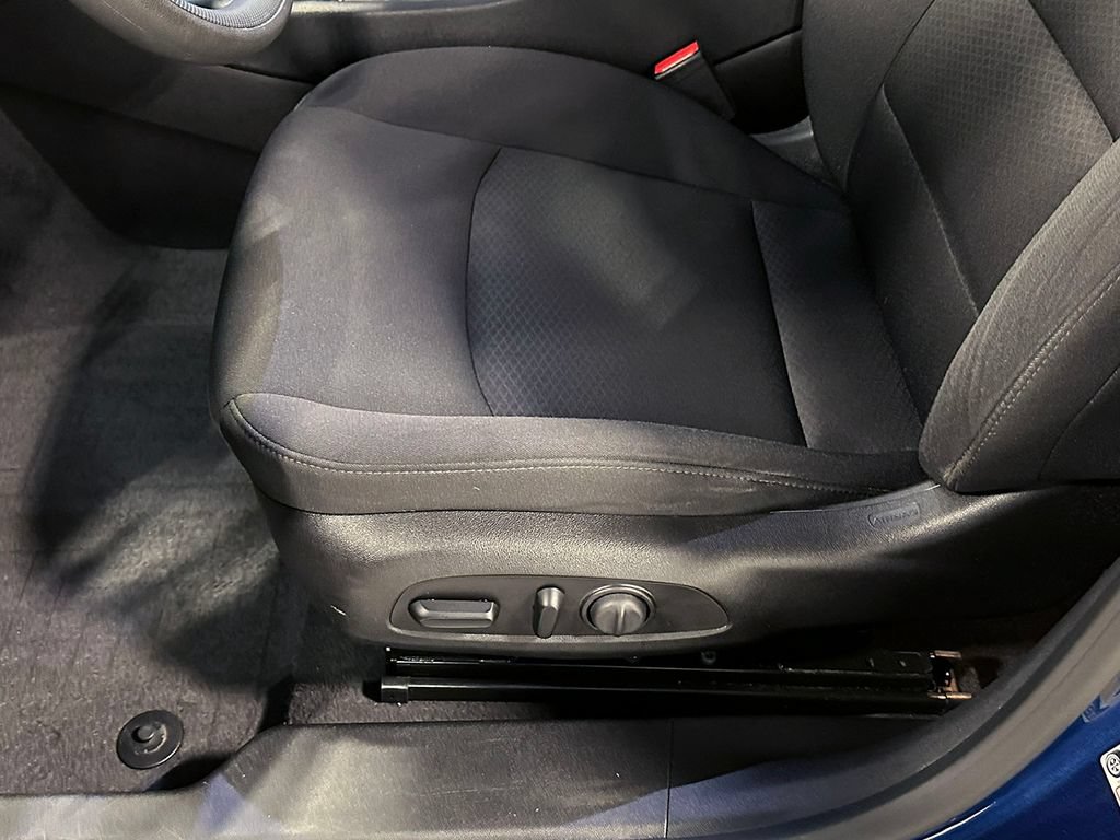 Used 2019 Chevrolet Malibu LT FWD image 21