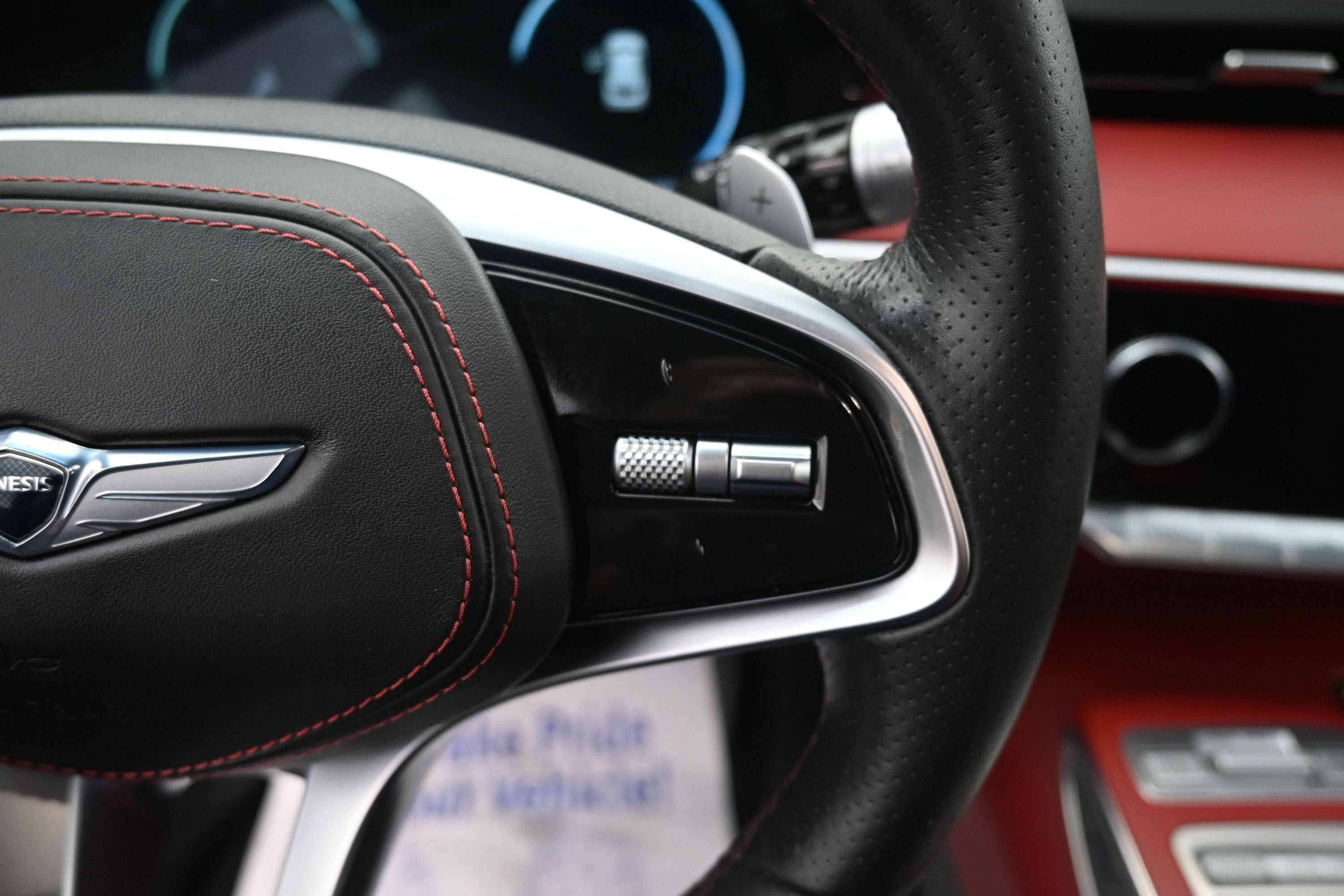 Used 2022 Genesis GV70 3.5T Sport w/ Sport Prestige Package AWD/4WD image 13
