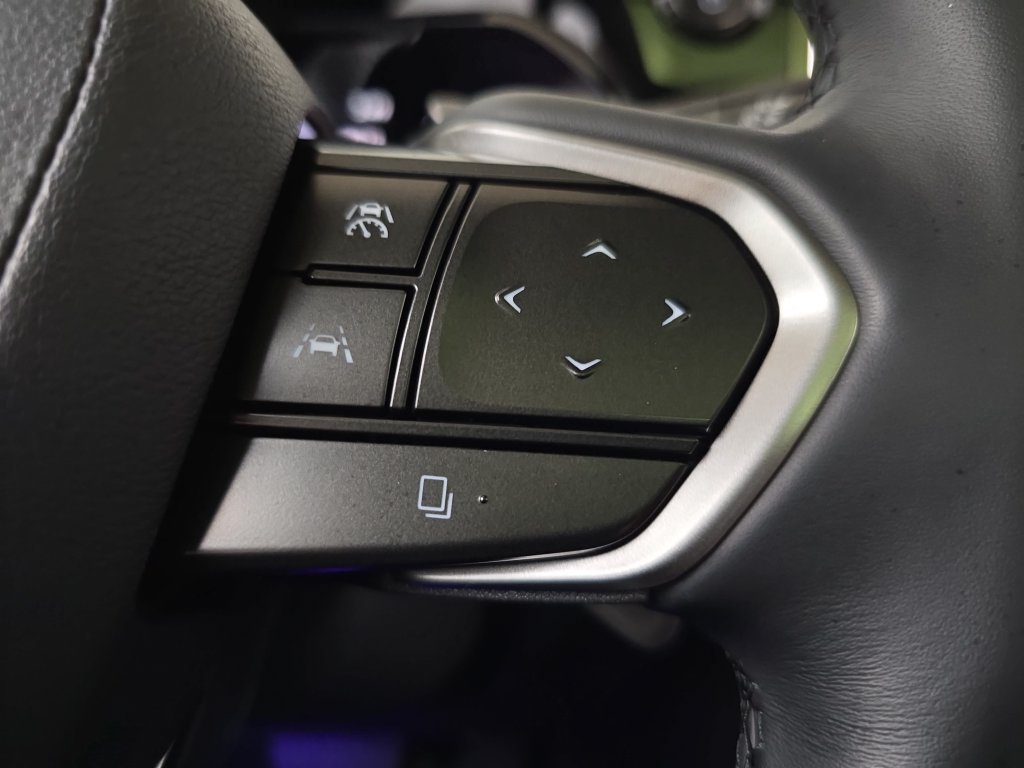 Used 2026 Lexus NX 450h+ AWD w/ Accessory Package (Z2) image 17
