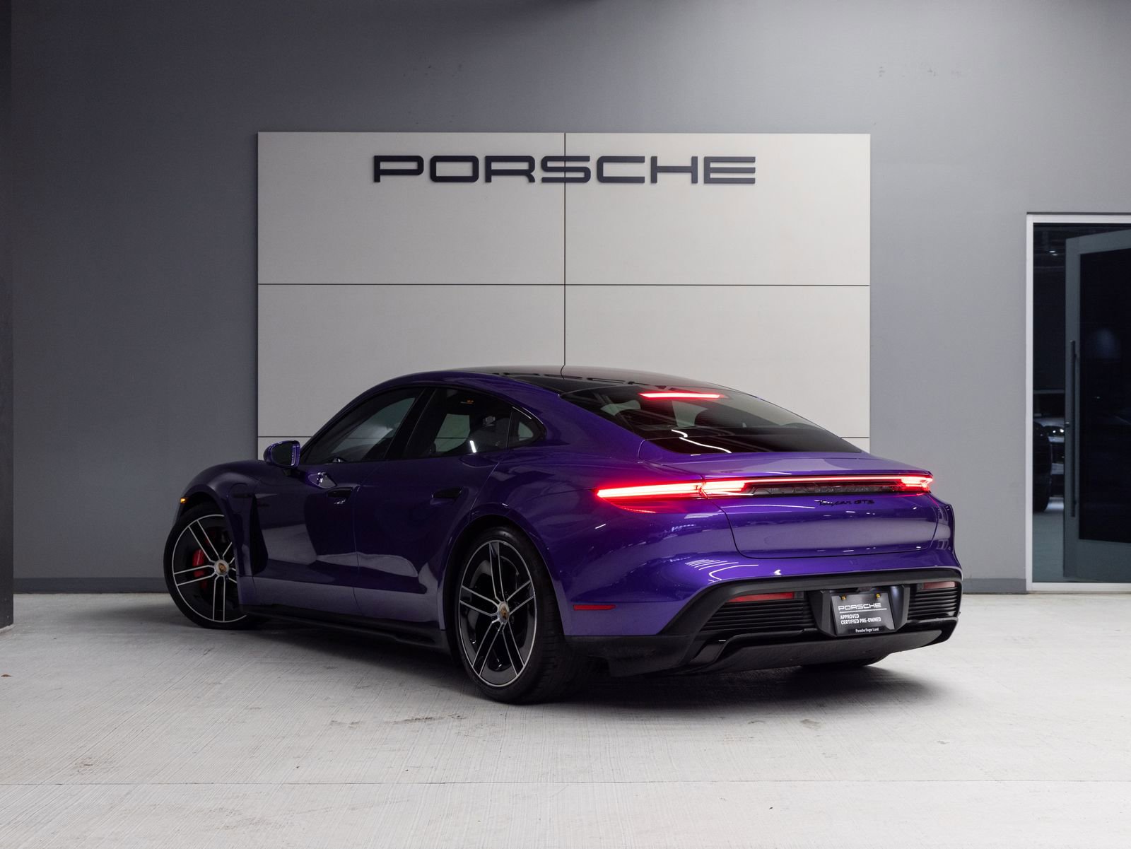 Certified 2025 Porsche Taycan GTS AWD/4WD image 3