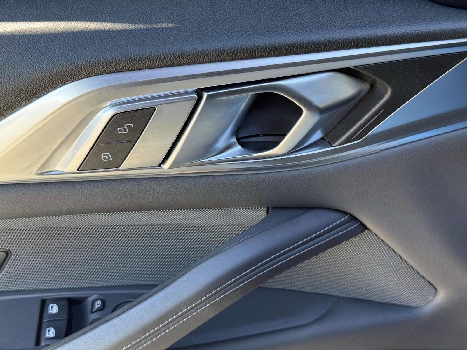 Used 2025 BMW M4 xDrive Competition w/ Executive Package image 28