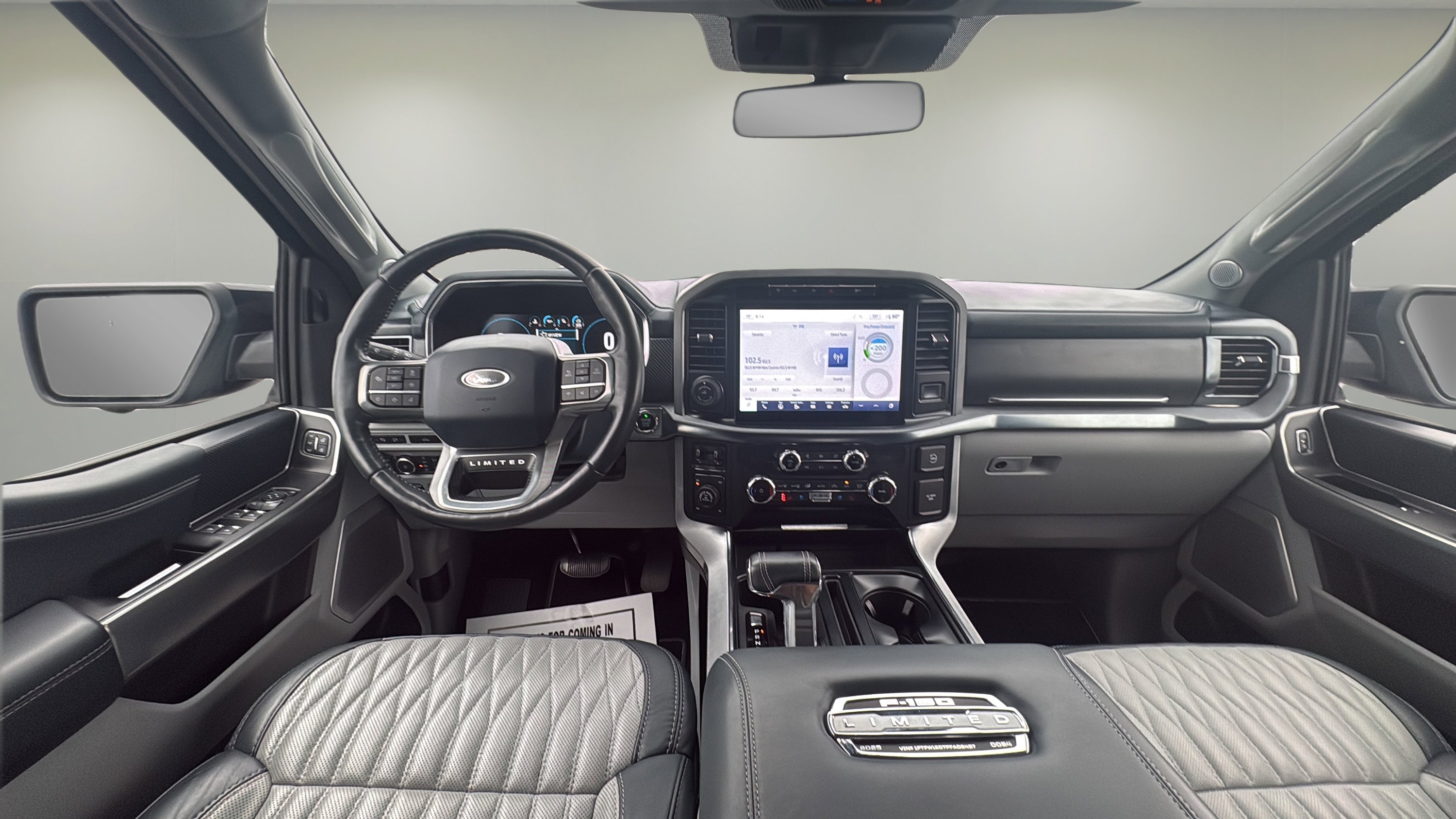 Used 2023 Ford F150 Limited image 14