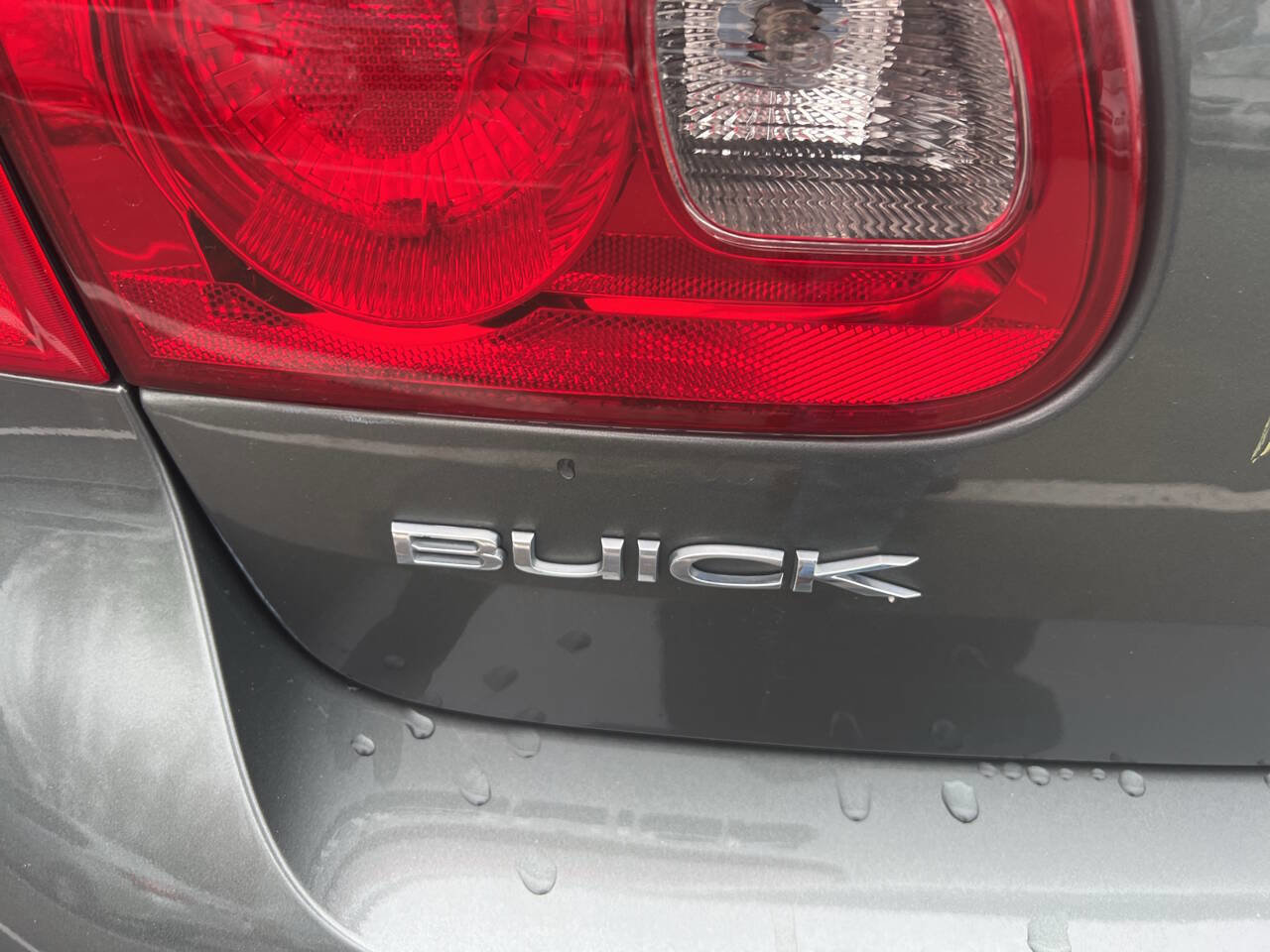 Used 2007 Buick Lucerne CXL image 36