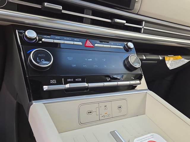 New 2026 Hyundai Santa Fe SE FWD image 14
