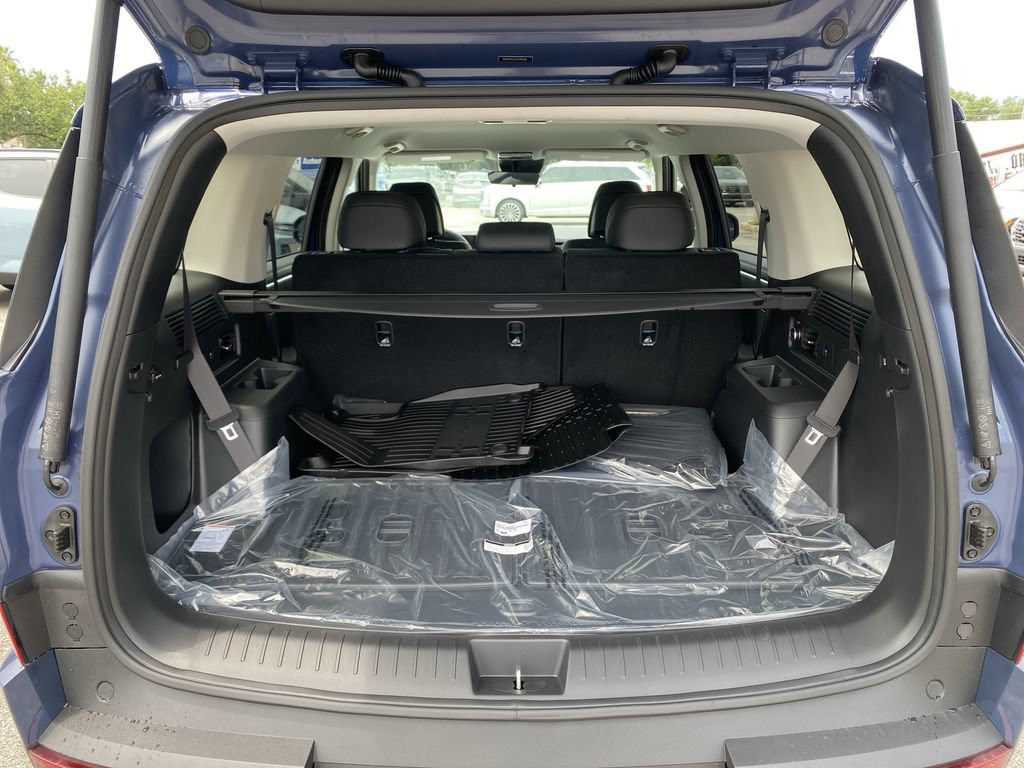 New 2027 Hyundai Santa Fe SEL FWD image 32