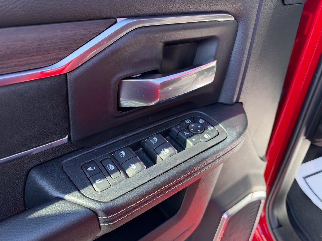 New 2027 RAM 2500 Laramie AWD/4WD image 8