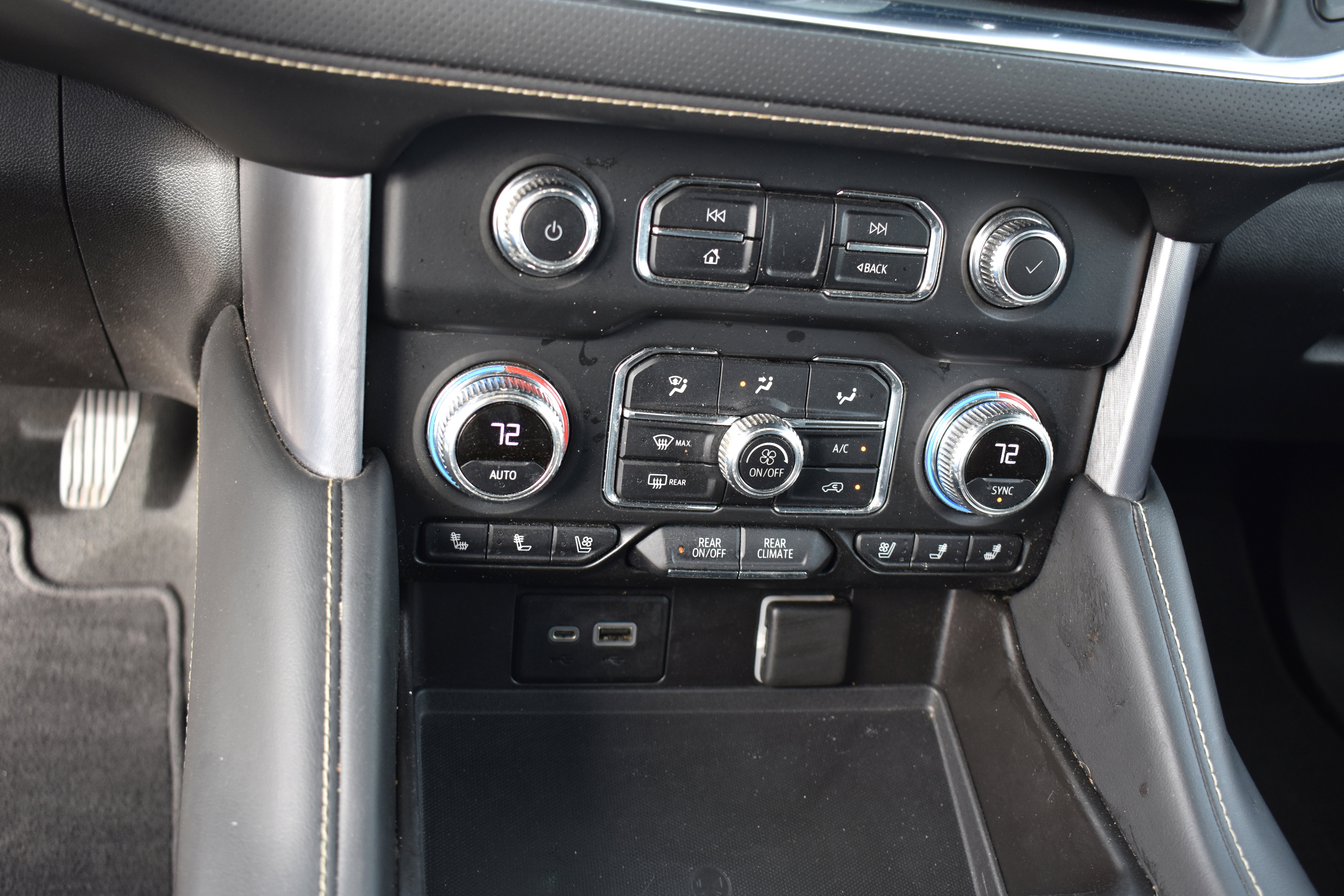 Used 2021 GMC Yukon XL SLT image 22