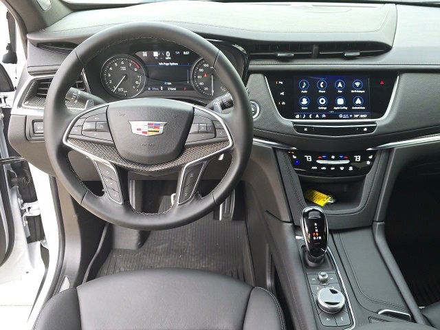 New 2025 Cadillac XT5 Sportv w/ Technology Package image 19