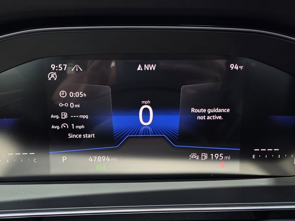 Used 2025 Volkswagen Jetta SE FWD image 24