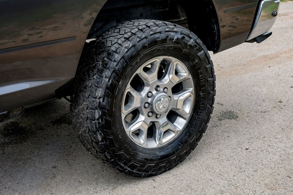 Used 2014 RAM 2500 Laramie w/ Convenience Group image 61