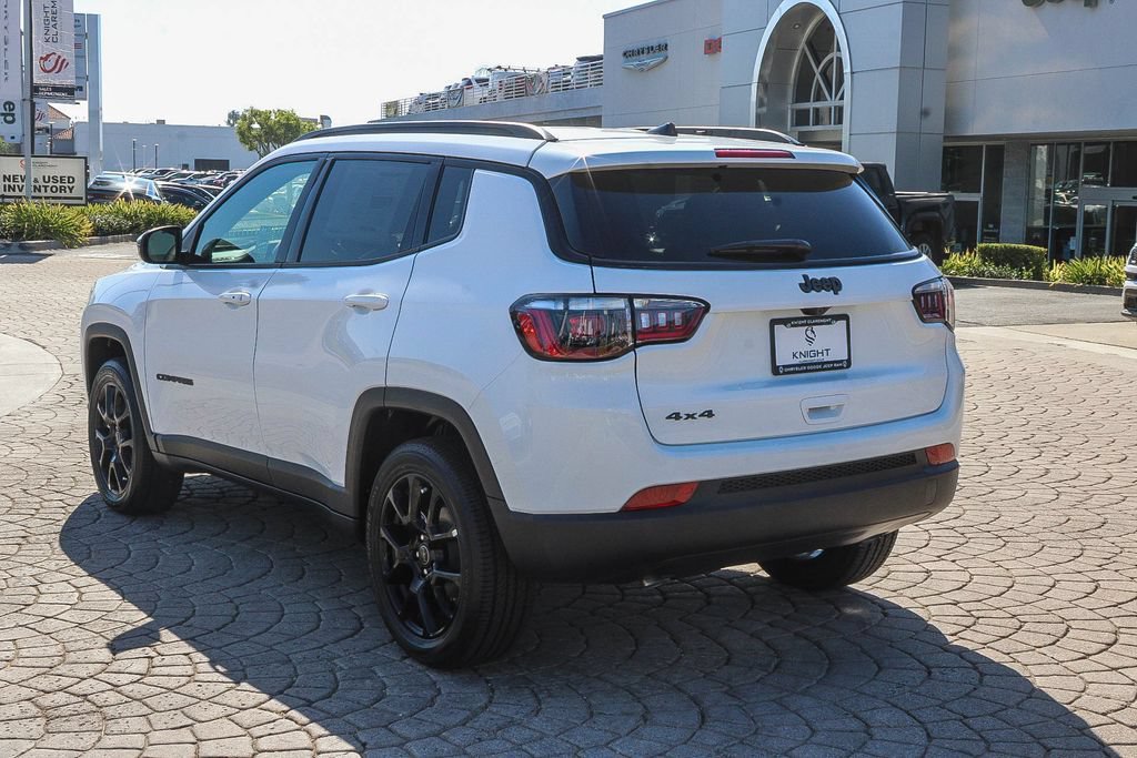 New 2026 Jeep Compass Latitude AWD/4WD image 7