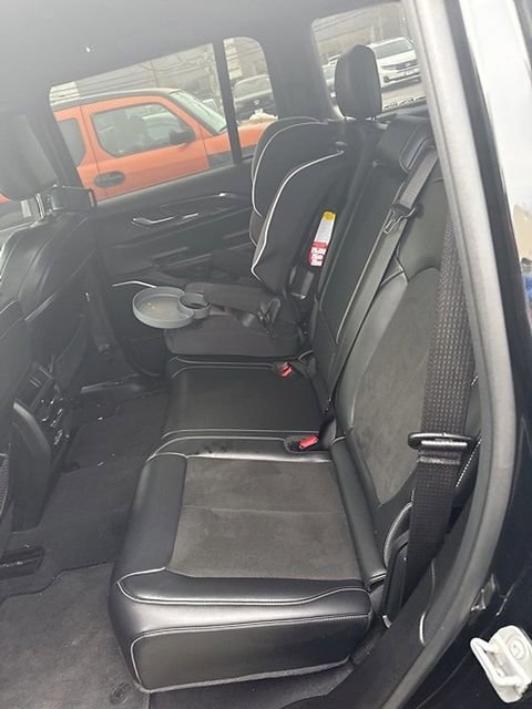 Used 2022 Jeep Grand Cherokee Altitude image 7