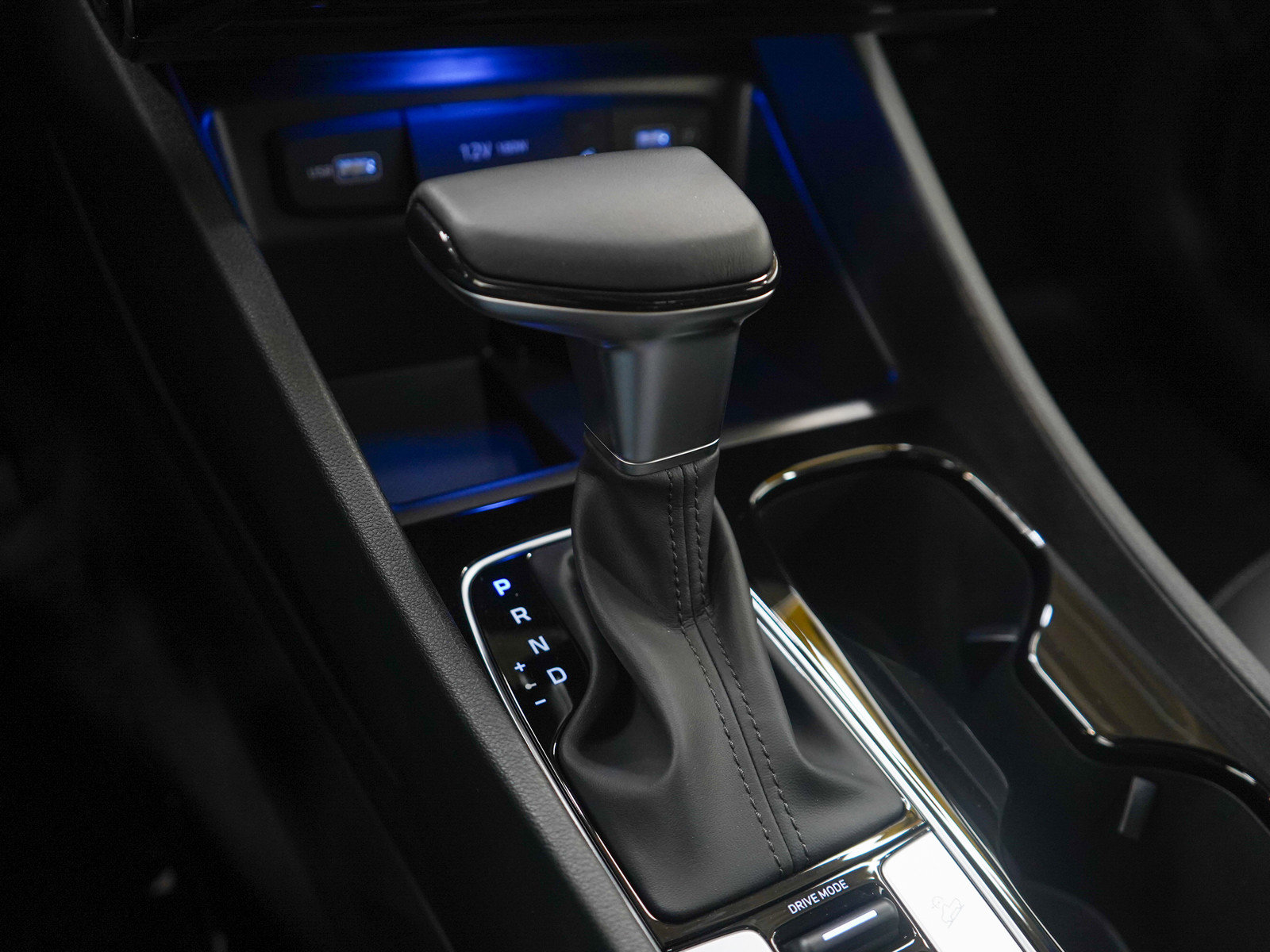 Used 2024 Hyundai Santa Cruz Limited image 21