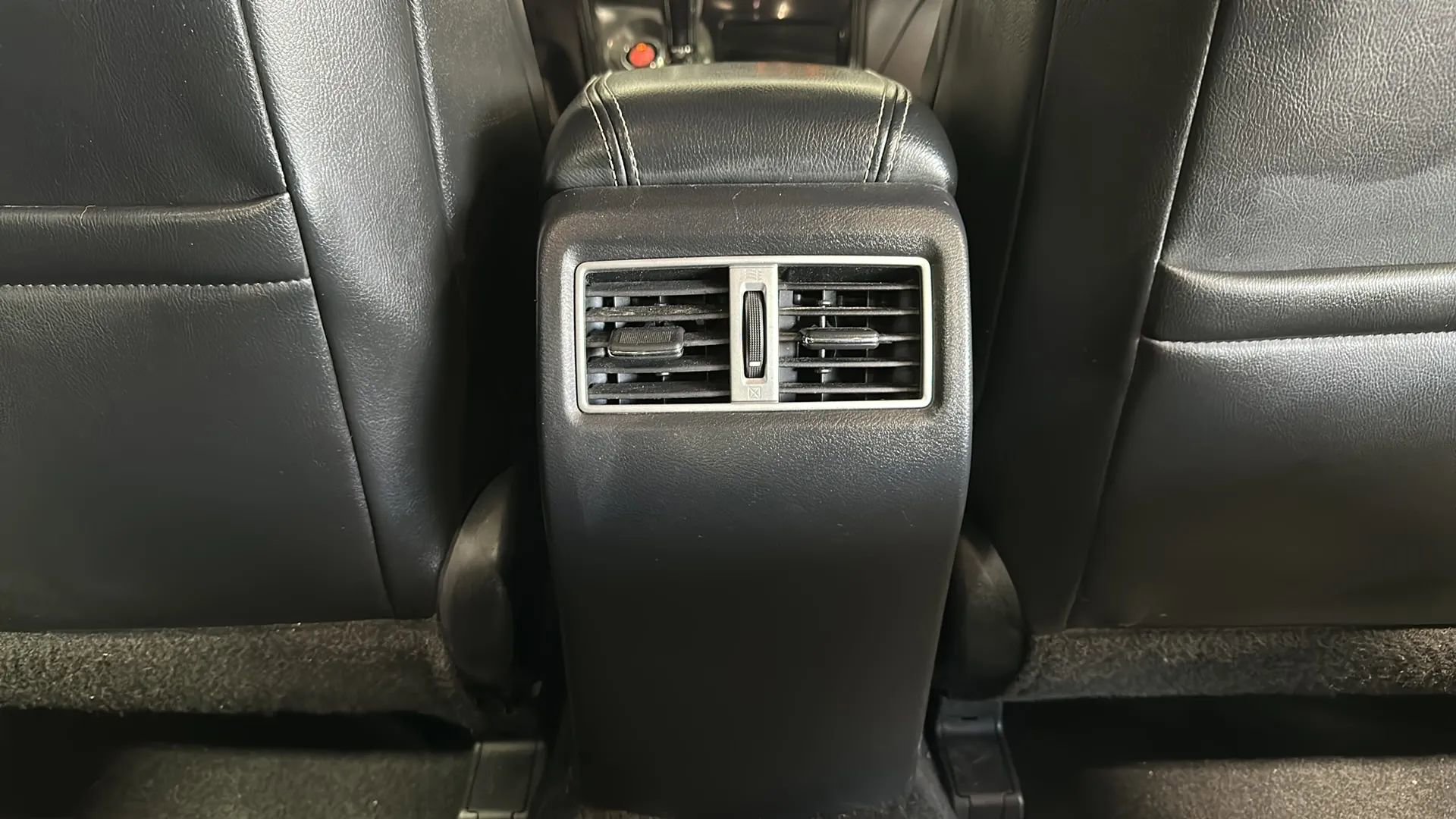 Used 2021 Nissan Maxima 3.5 SV w/ Floor Mat Group FWD image 19