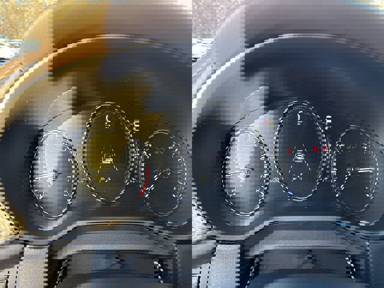 Used 2025 MAZDA CX-30 AWD 2.5 S w/ Premium Package image 16