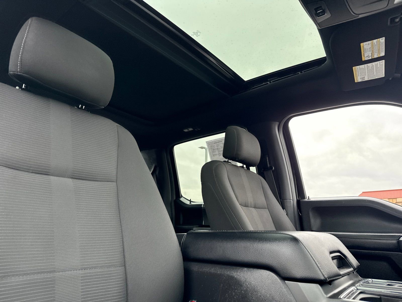 Used 2016 Ford F150 XLT w/ Equipment Group 302A Luxury image 18