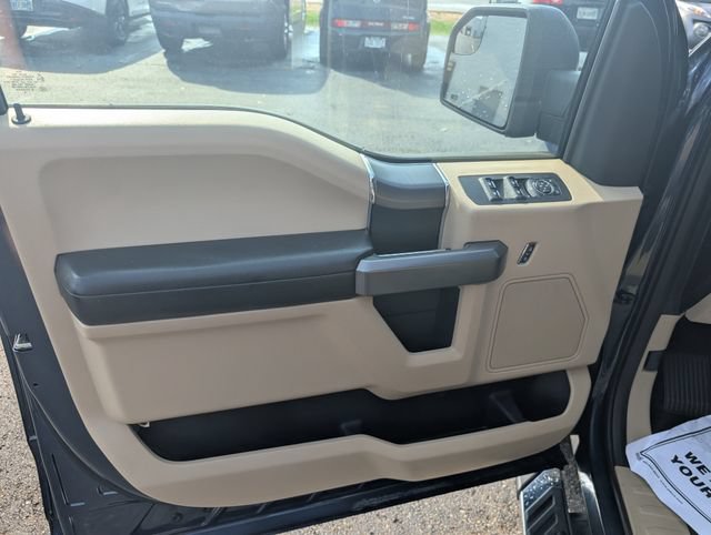 Used 2018 Ford F150 XLT w/ Equipment Group 302A Luxury AWD/4WD image 14