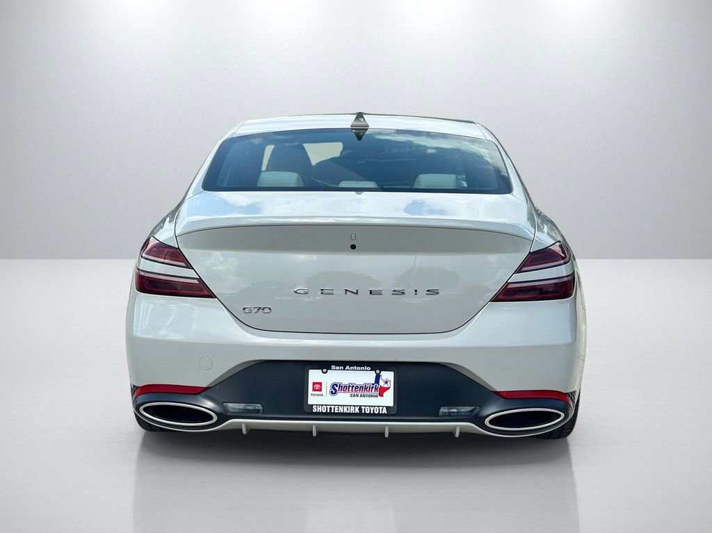 Used 2025 Genesis G70 2.5T RWD image 6