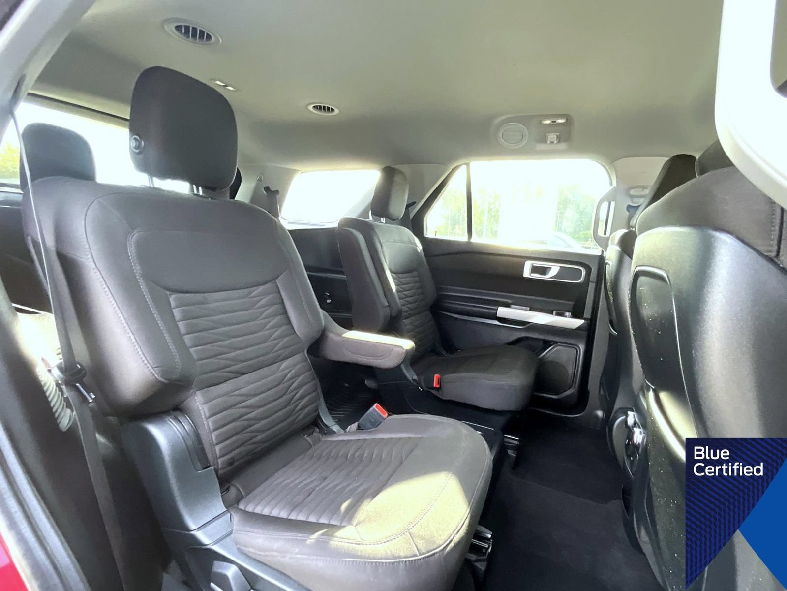Certified 2020 Ford Explorer XLT w/ Comfort Package AWD/4WD image 19