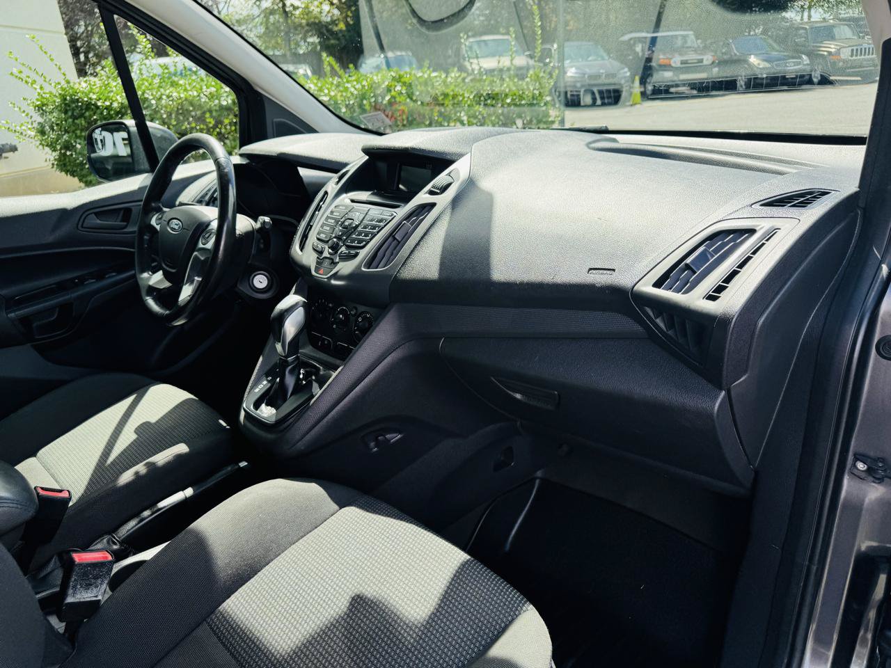 Used 2016 Ford Transit Connect XL FWD image 23