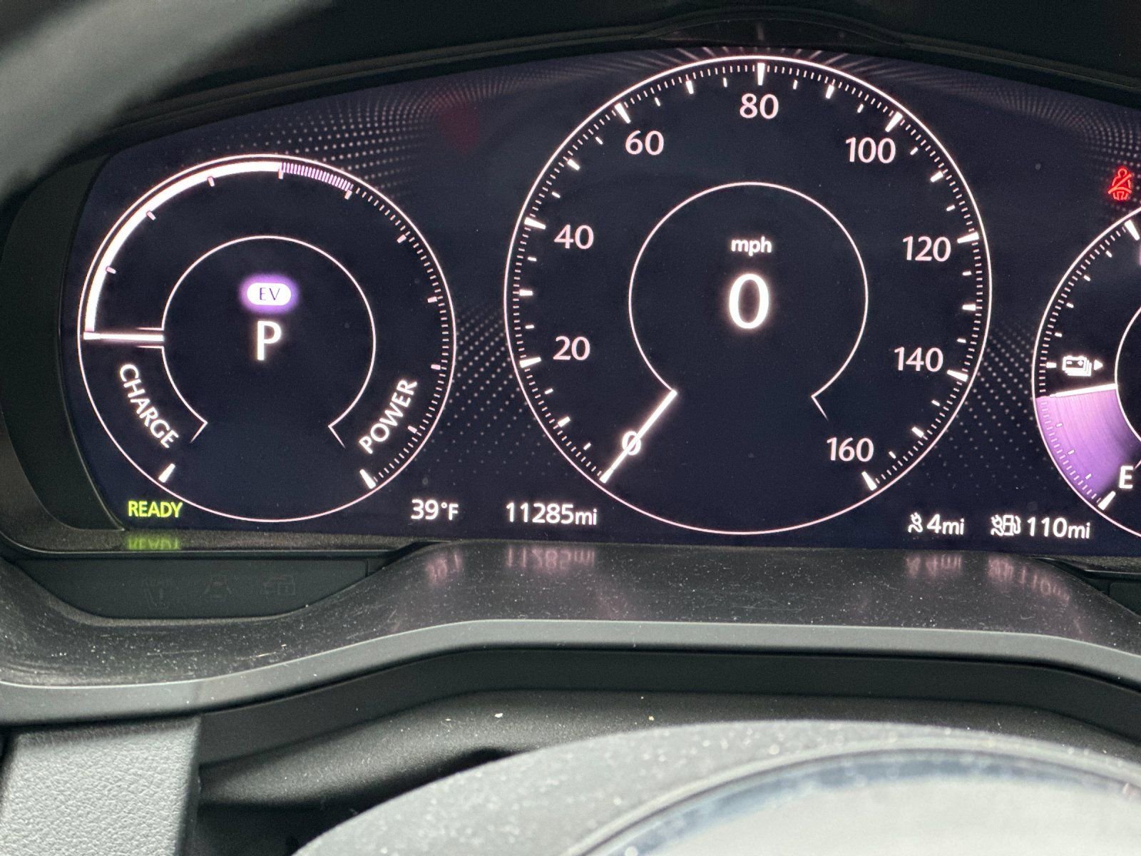 Certified 2025 MAZDA CX-90 Plug-In Hybrid w/Premium Sport image 25