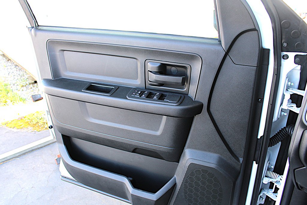 Used 2026 RAM 3500 Tradesman w/ Chrome Appearance Group A AWD/4WD image 19