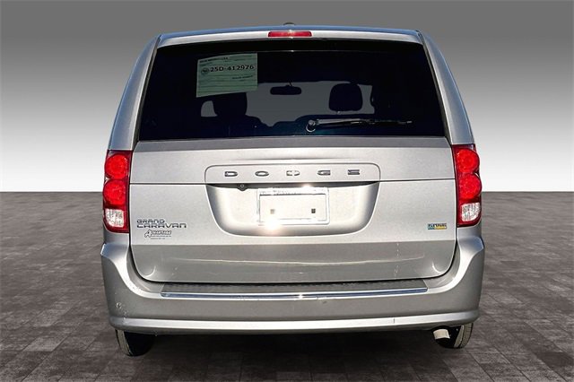 Used 2017 Dodge Grand Caravan SE w/ Power Window Group image 4