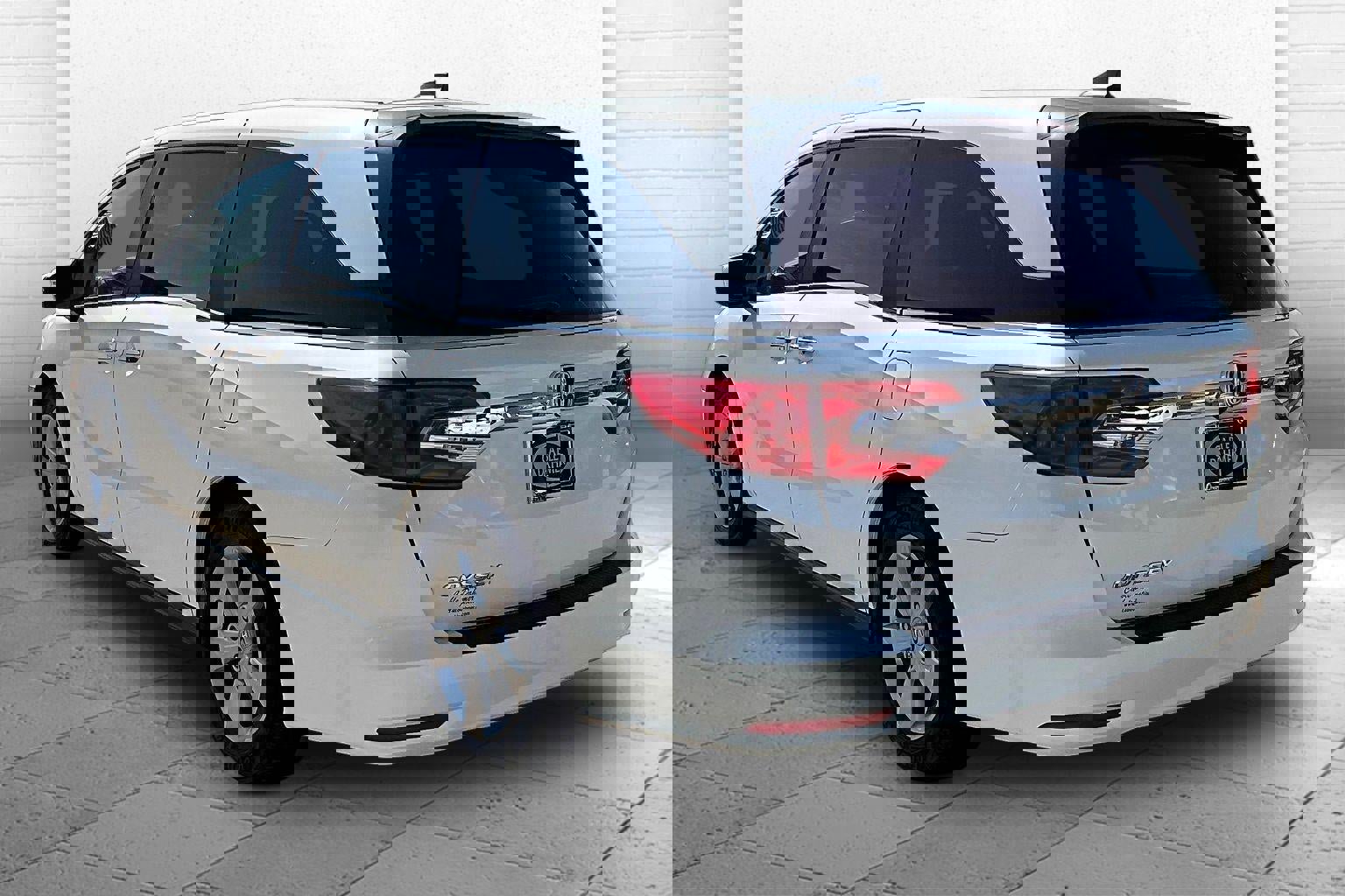 Used 2019 Honda Odyssey EX-L image 4