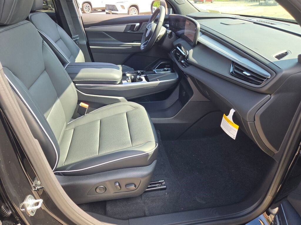 New 2026 Buick Enclave Preferred image 7