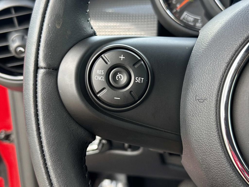 Used 2021 MINI Cooper Convertible FWD image 31