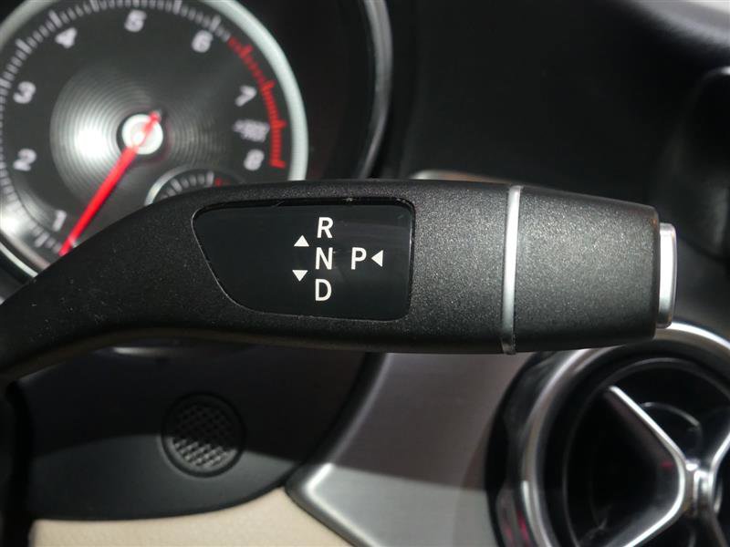 Used 2019 Mercedes-Benz GLA 250 4MATIC image 36