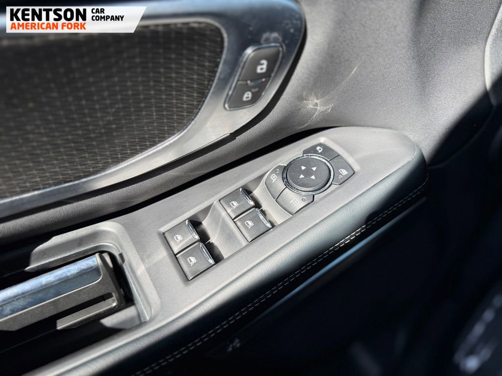 Used 2025 Ford Expedition Max Platinum w/ Stealth Appearance Package AWD/4WD image 19