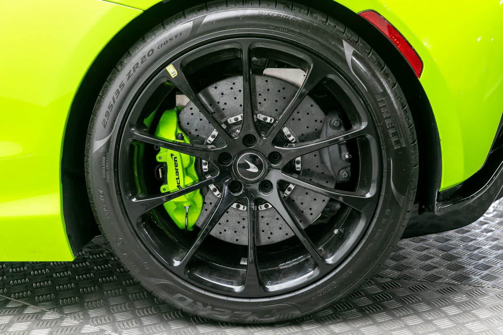 New 2026 McLaren Artura RWD image 39