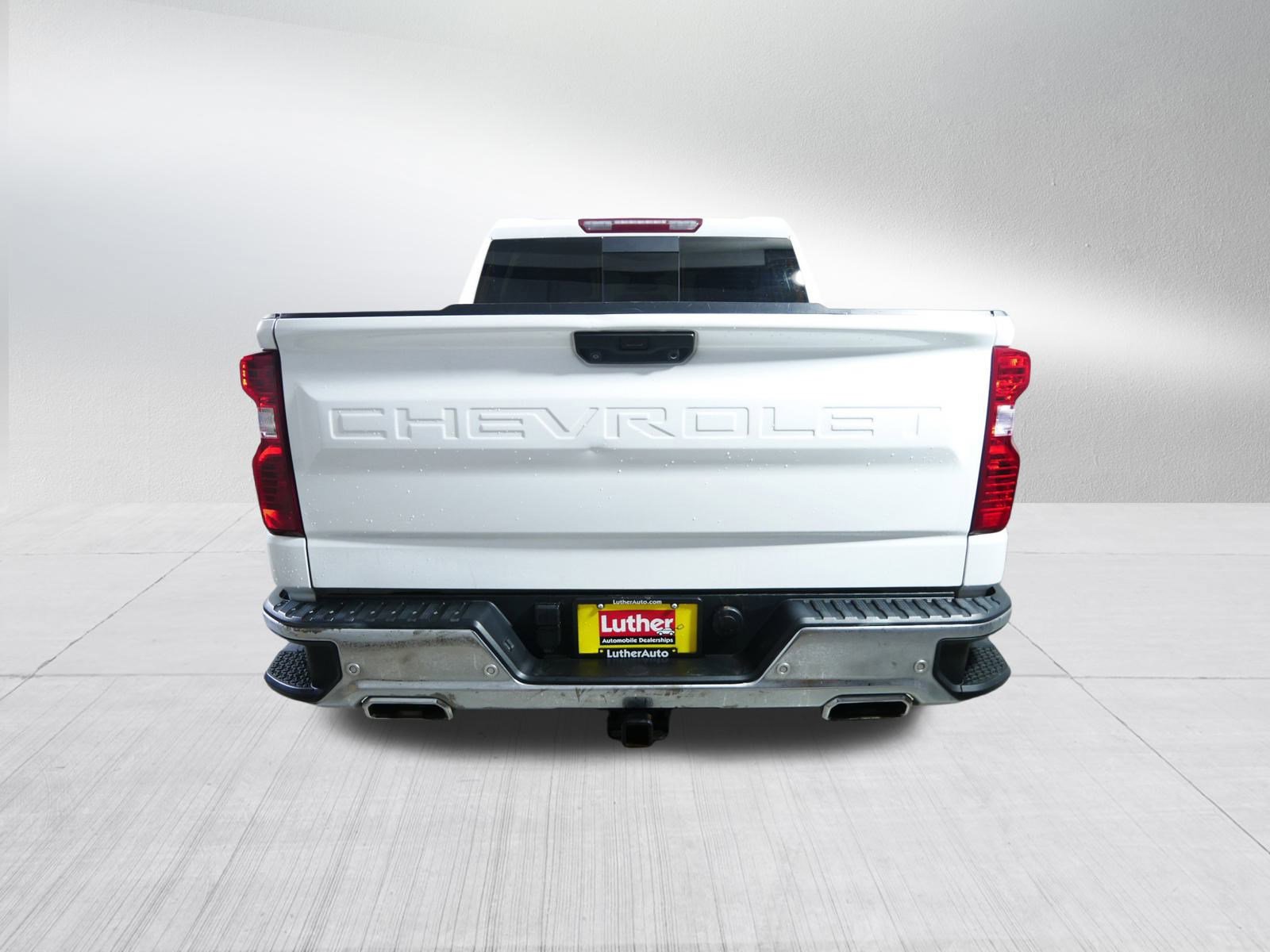 Used 2022 Chevrolet Silverado 1500 LT w/ Z71 Off-Road Package image 6