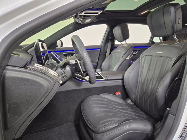 Used 2026 Mercedes-Benz S 63 AMG S image 17