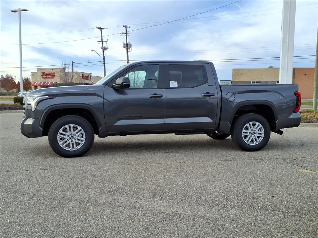 New 2026 Toyota Tundra SR5 image 3