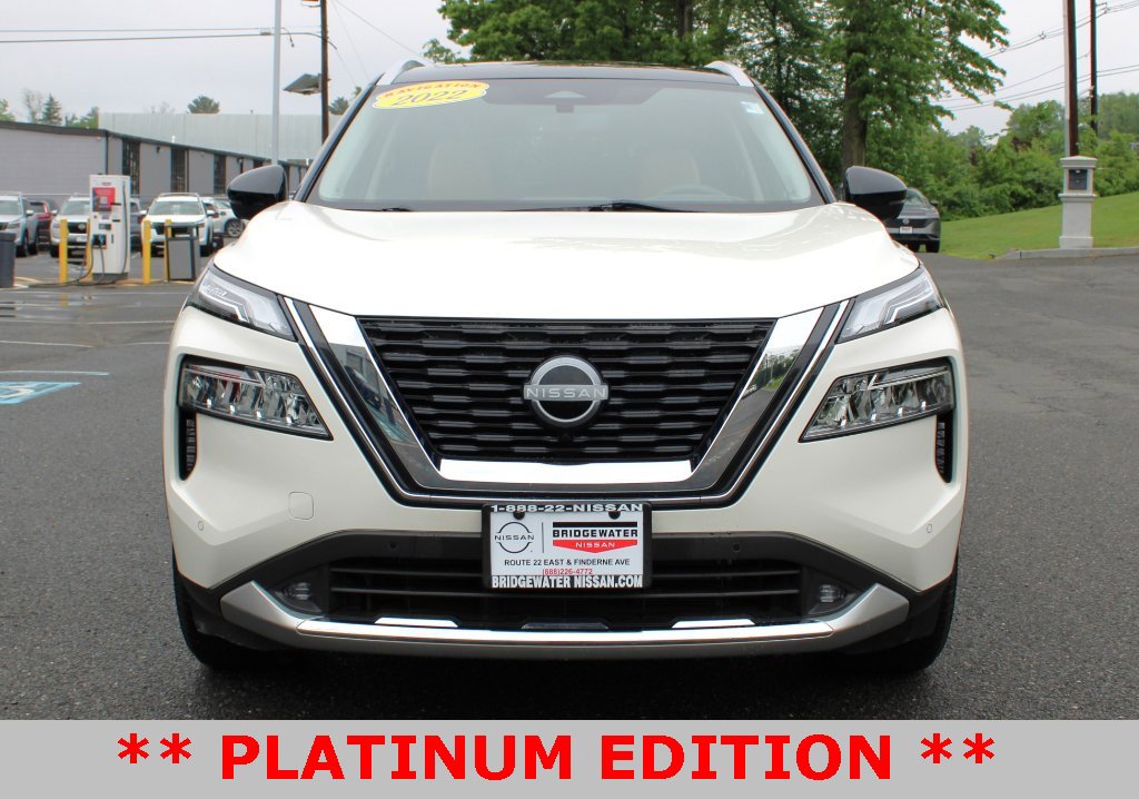 Certified 2022 Nissan Rogue Platinum w/ Head-Up Display Package image 2