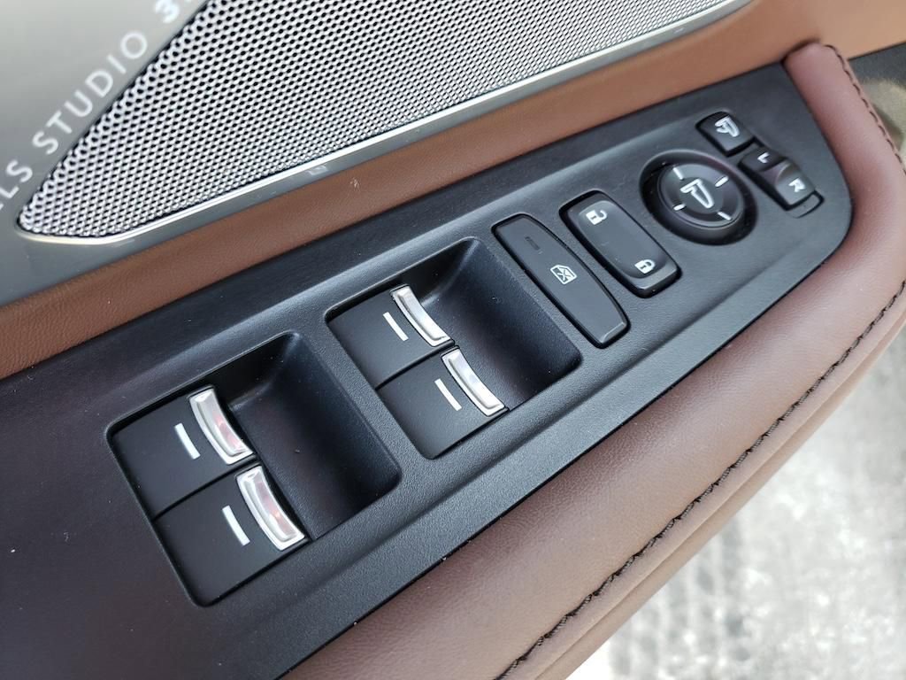 Certified 2024 Acura RDX SH-AWD w/ Advance Package image 22