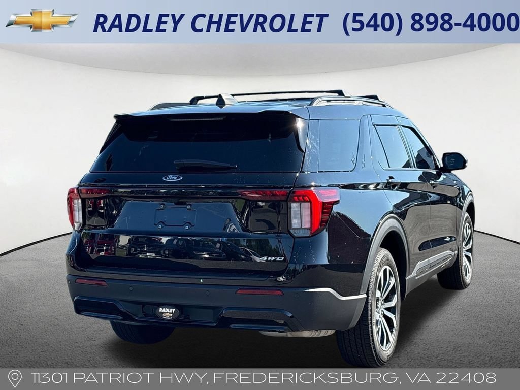 Used 2025 Ford Explorer ST-Line AWD/4WD image 20
