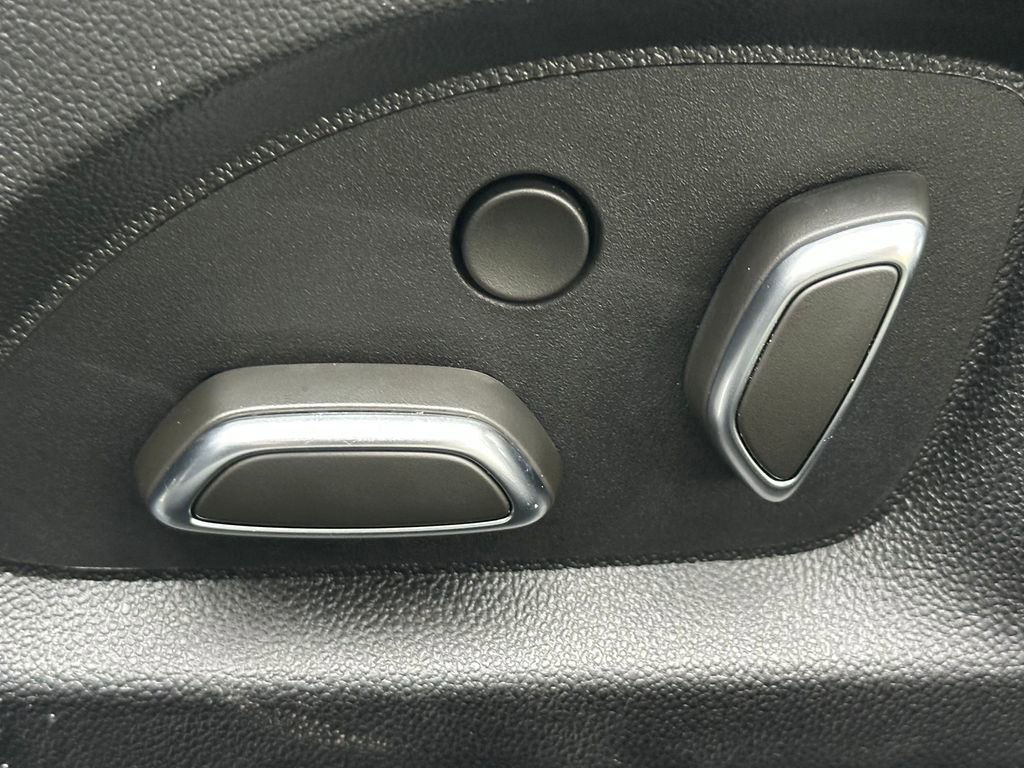 New 2025 Cadillac CT4 V w/ Super Cruise Package image 22