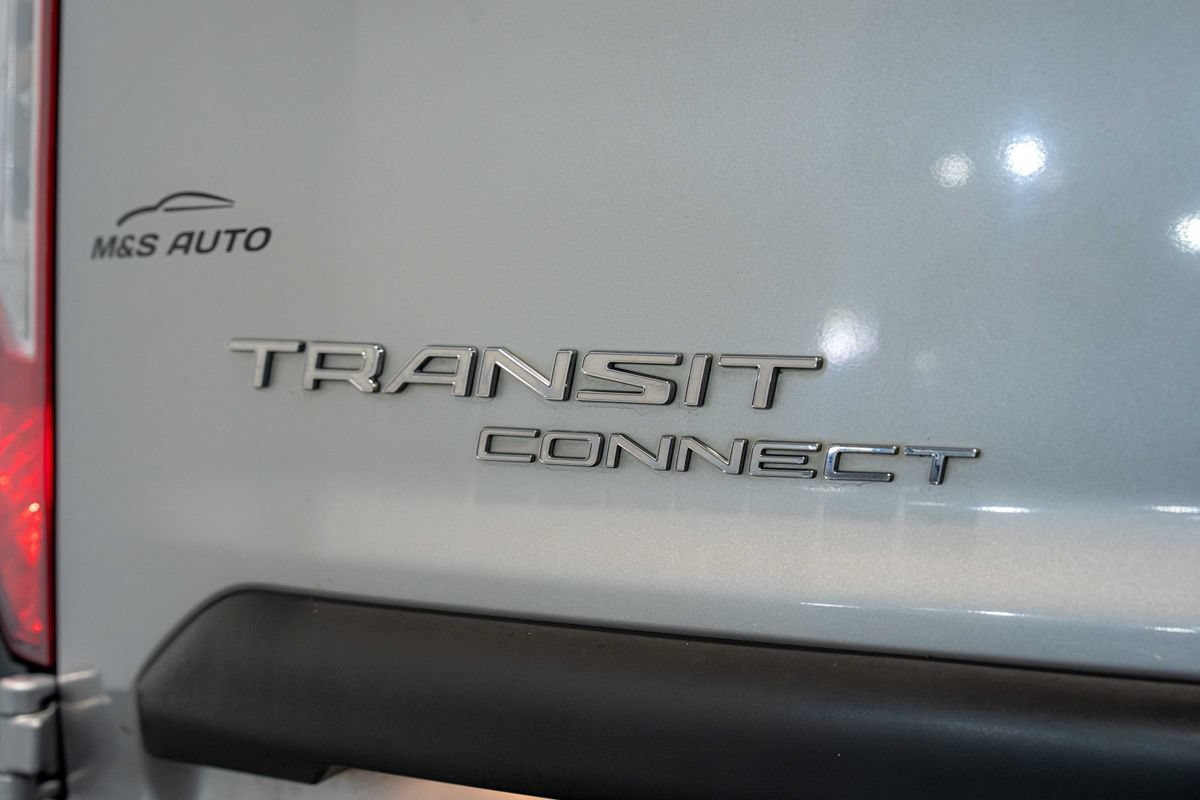 Used 2016 Ford Transit Connect XL FWD image 4
